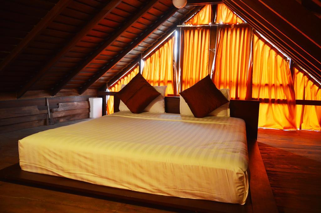 Rock Fort Beach Resort Unawatuna Ngoại thất bức ảnh